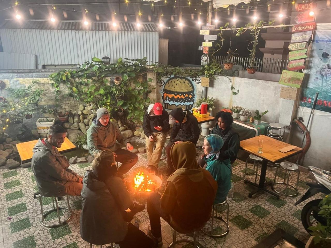 Ha Long Fancy Hostel With Vegetarian And Vegan Restaurant Екстериор снимка