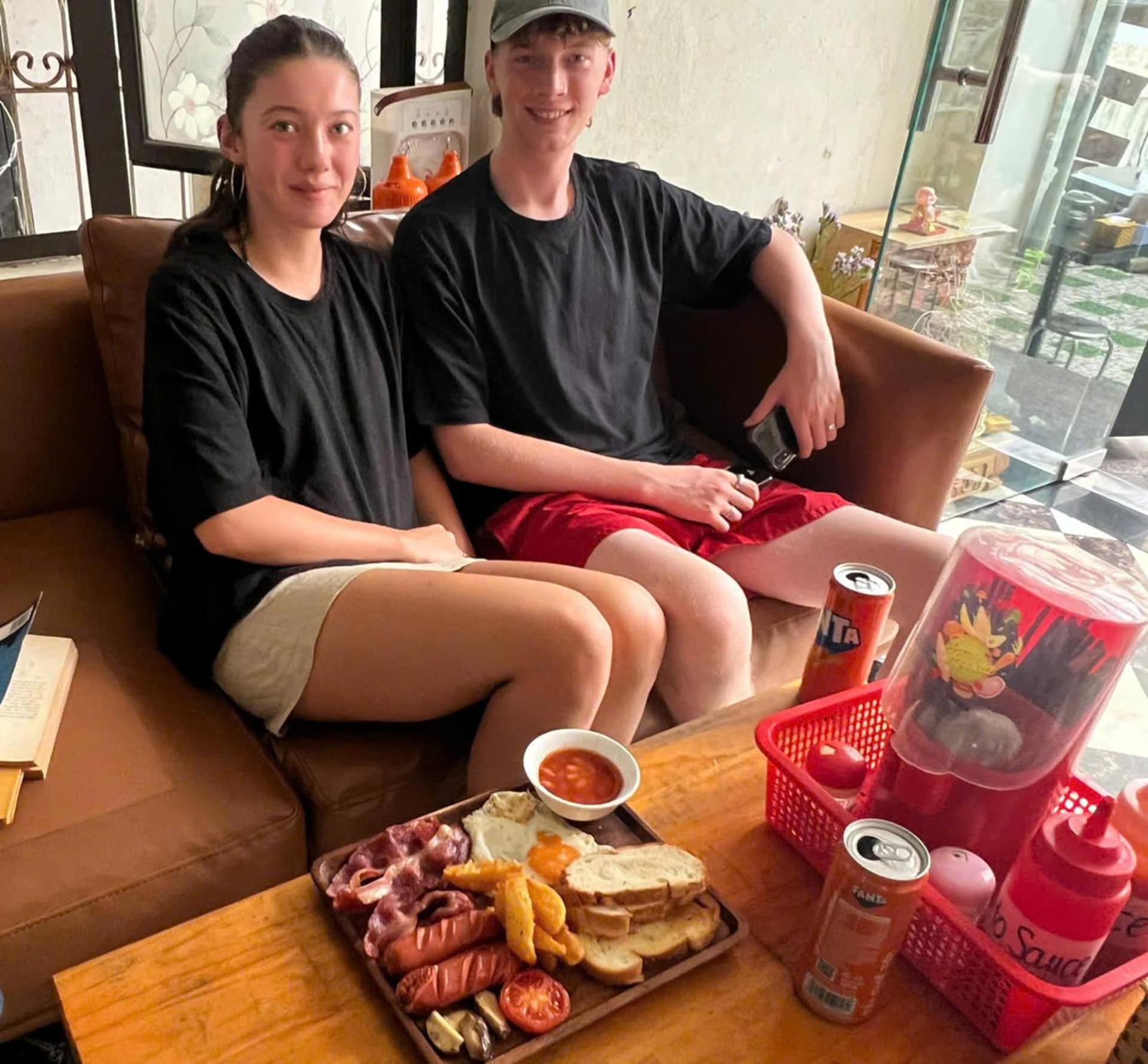 Ha Long Fancy Hostel With Vegetarian And Vegan Restaurant Екстериор снимка